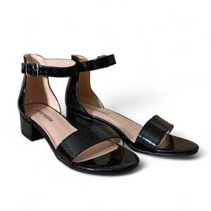 Steve Madden Kids' Carrson block heel sandals in black glitter (Never Worn out)